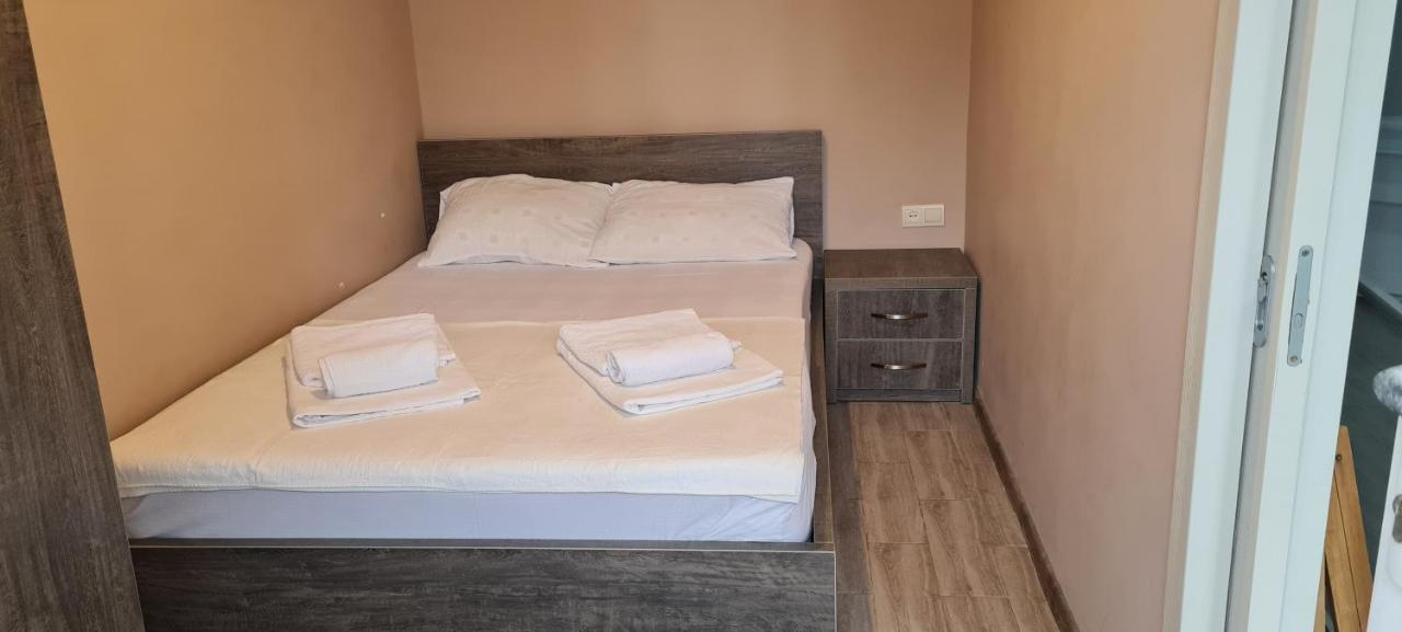 Apartment Near The Beach Batumi-Гоніо Екстер'єр фото