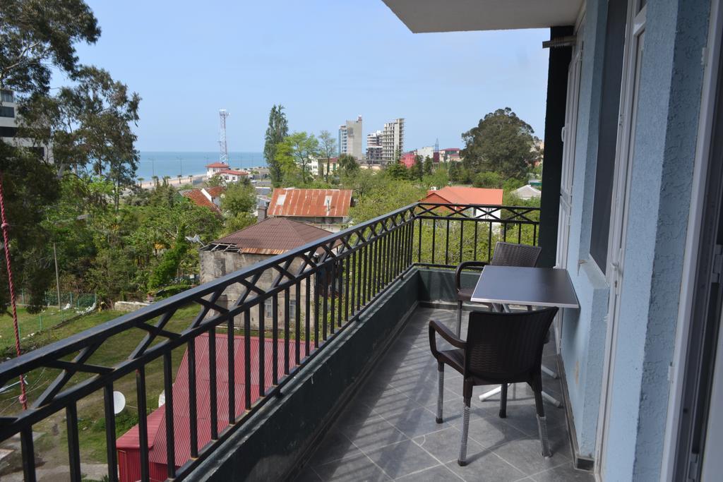 Apartment Near The Beach Batumi-Гоніо Екстер'єр фото